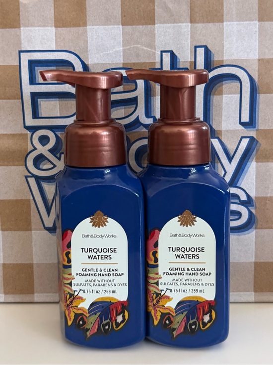Bath & Body Works Other - Bath and Body Works Turquoise Waters Foaming Hand Soap Set